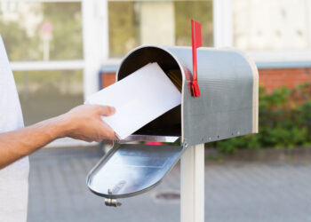 What to do when you receive mail that is not for you?